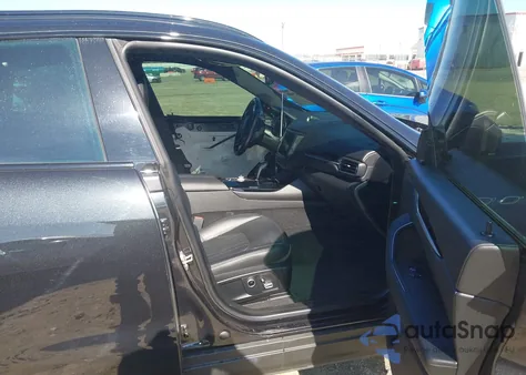 2021 Maserati Levante z USA, uszkodzony, nr VIN ZN661XUAXMX357863